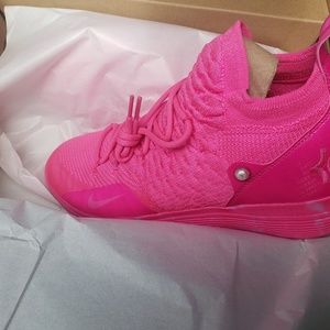 Nike KD11 "Aunt Pearls"